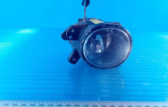 Mercedes-Benz B W245 Front fog light A2518200756
