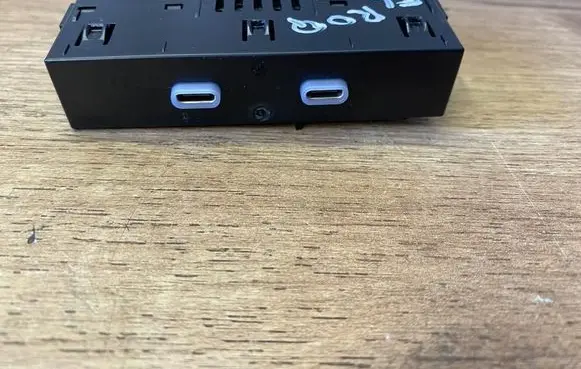 Skoda Elroq USB socket connector 657035736A