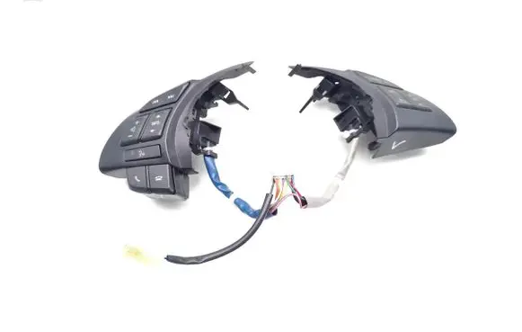 Mazda 6 Steering wheel buttons/switches 75J011 75E504