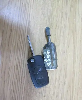 Audi A6 S6 C5 4B Front door lock (next to the handle) 4B1837063