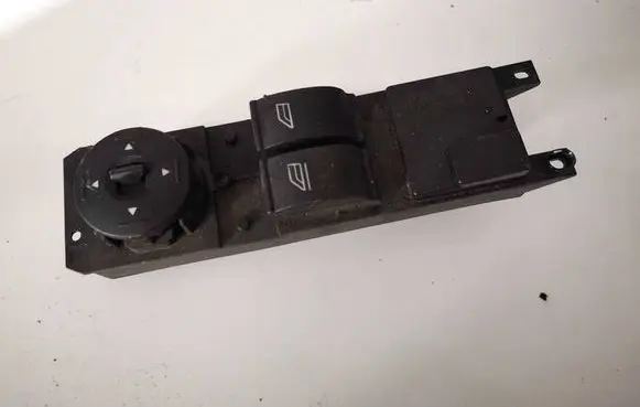 Ford Focus Electric window control switch am5t14a132ea 10007630