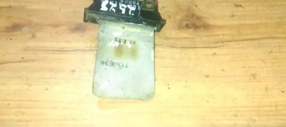 Nissan Micra Heater blower motor/fan resistor