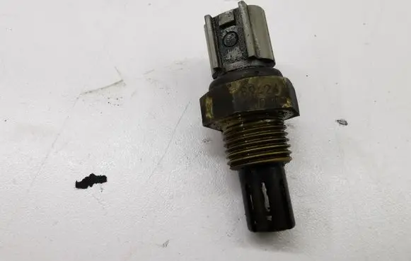Toyota Corolla E120 E130 Intake air temperature sensor 8942460010