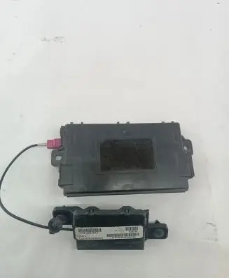 Dodge Challenger Keyless (KESSY) go control unit/module P68186558AA