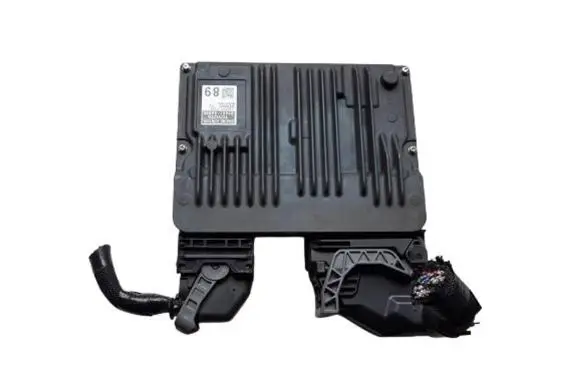 Toyota RAV 4 (XA50) Engine control unit/module 896614A890 2830000232 8282142190