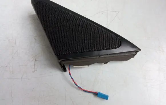 BMW 7 F01 F02 F03 F04 Front door speaker cover trim 7187843