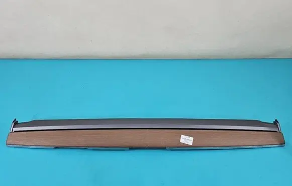 Tesla Model 3 Center console decorative trim 1091225-00-F IMPRK1437186