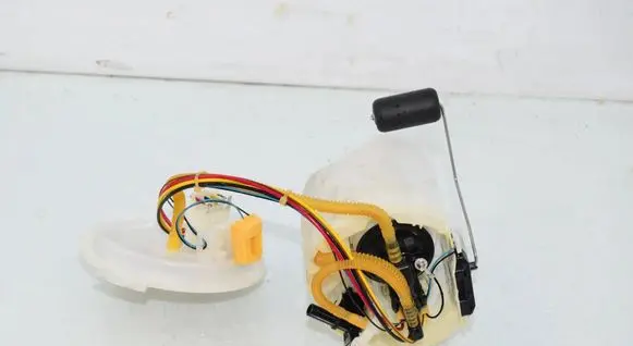 BMW 3 G20 G21 In-tank fuel pump 7473444 16117473444