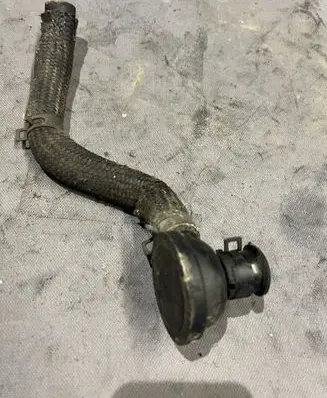 Breather/breather pipe/hose