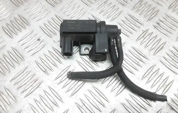Toyota Avensis T250 Turbo solenoid valve 258190R011