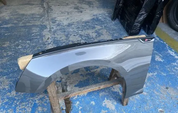 Audi A5 Fender 8W6821105