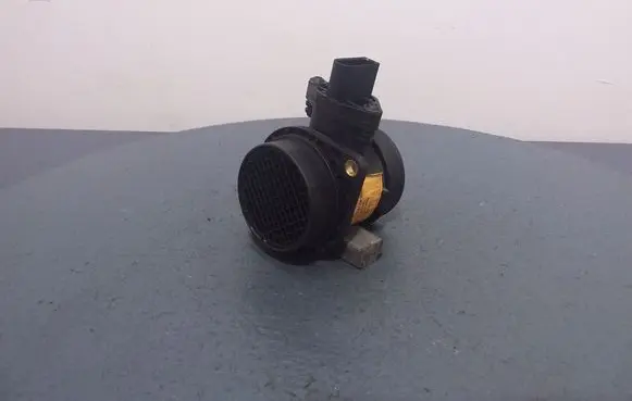Volkswagen PASSAT B5 Mass air flow meter 06A906461DX