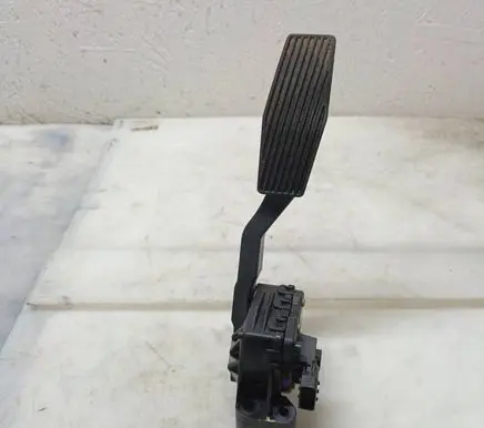 Opel Astra G Accelerator throttle pedal 6PV00811200 9157998