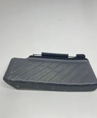 Volkswagen Golf VII Foot rest pad/dead pedal 5Q1864777B
