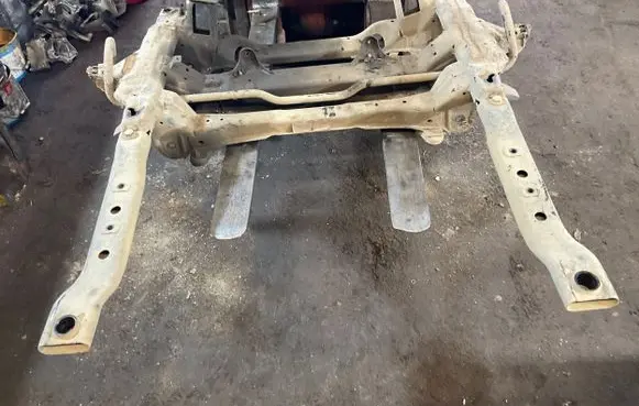 Mercedes-Benz Sprinter W906 Front subframe