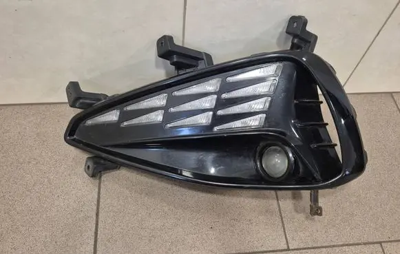Hyundai i30 LED Daytime headlight 92207G4600
