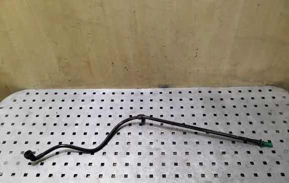 Nissan NV400 Fuel line pipe 8200731160