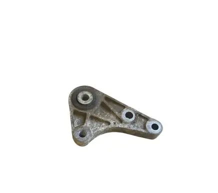 Volvo V40 Engine mount bracket 309C74
