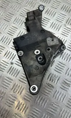 Jaguar XJ X351 Engine mounting bracket 9X233K738BA