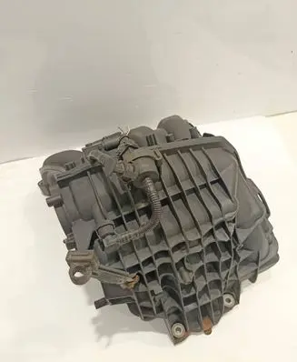 BMW 3 E90 E91 Intake manifold