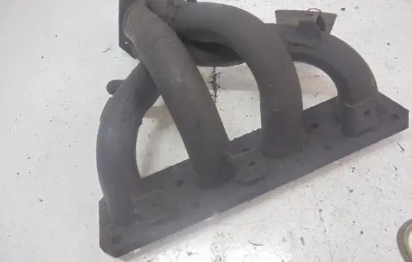 Mazda 626 Exhaust manifold