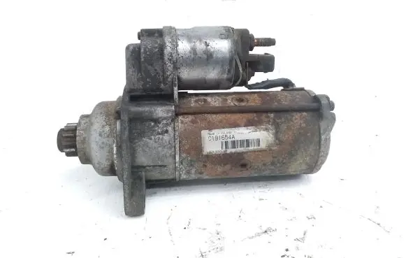 Volkswagen PASSAT B4 Starter motor C191654A