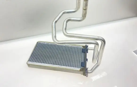 Subaru Impreza III Heater blower radiator
