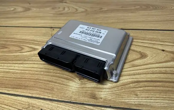 Audi Q7 4L Suspension control unit/module 4L0907553 4L0910553B C3222157055