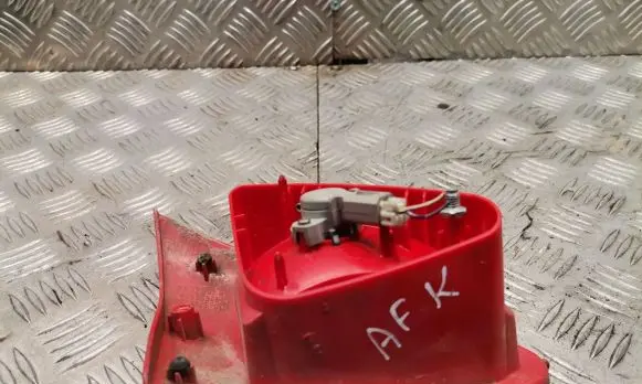 Alfa Romeo 147 Rear/tail lights 46556346