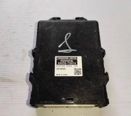 Toyota Prius (XW30) Gearbox control unit/module 8953575010