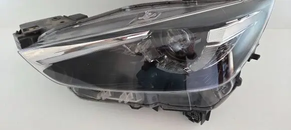 Mazda CX-3 Headlight/headlamp