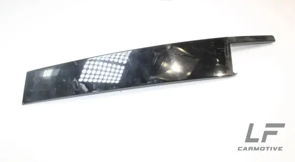 Audi A3 S3 8V Front door glass trim molding 8V5837902