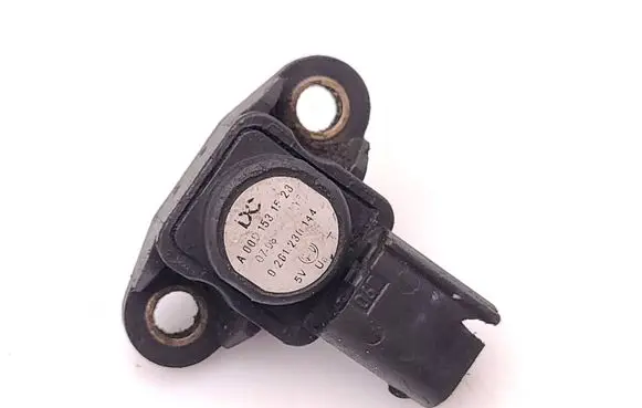 Mercedes-Benz Sprinter W906 Air pressure sensor A0001531528 A0001531523 0261230144
