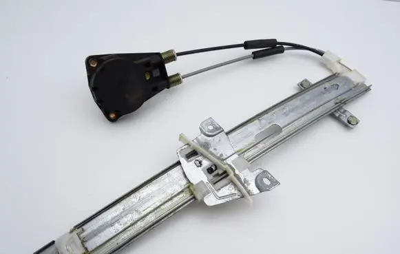 Mazda 626 Rear door manual window regulator 