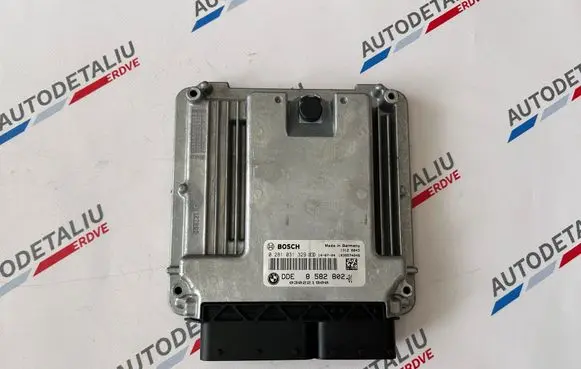 BMW 3 F30 F35 F31 Engine control unit/module 8582802 0281031329
