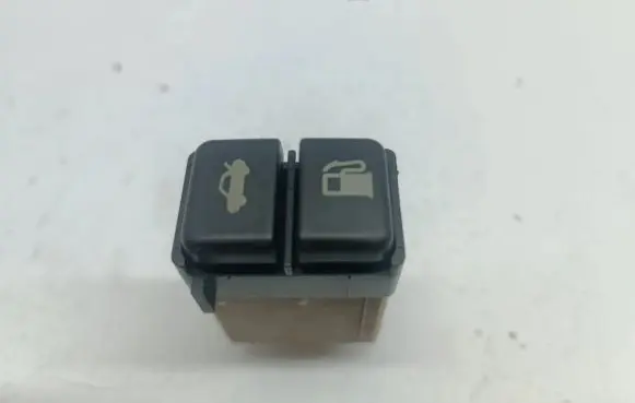 Lexus IS 220D-250-350 Fuel tank opening switch 156726