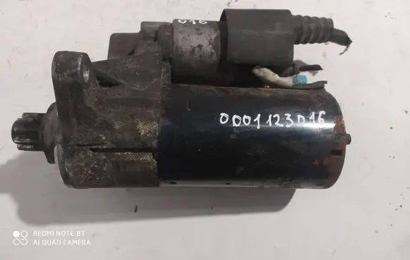 Volkswagen Touran I Starter motor 0301103016