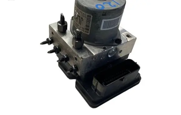 Hyundai i20 (GB IB) ABS Pump 58900C8280 4E91703139 C858934550