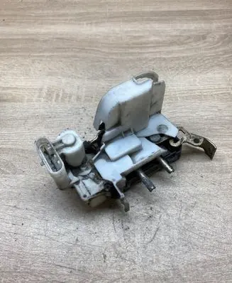 Fiat Punto (176) Front door lock Leftside