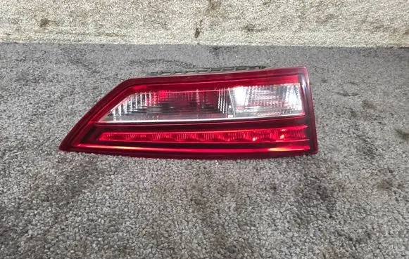 Seat Leon (5F) Tailgate rear/tail lights 5F9945307B 90047660 900476601J