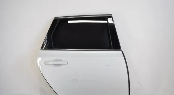 Volvo S90, V90 Rear door 