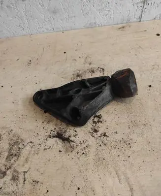 Audi A6 S6 C6 4F Engine mounting bracket 4F0199343