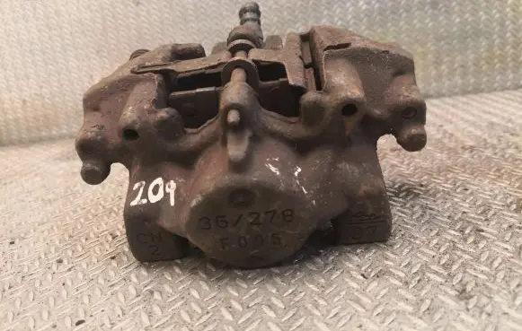Mercedes-Benz CLK A209 C209 Rear brake caliper