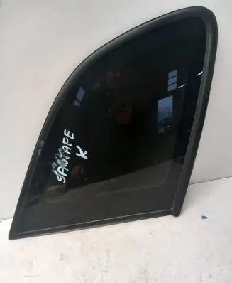 Hyundai Santa Fe Rear side window 43R000381 DOT748AS2M32
