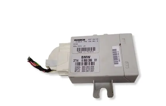 BMW 5 F10 F11 Air suspension control unit module (rear) 6860386