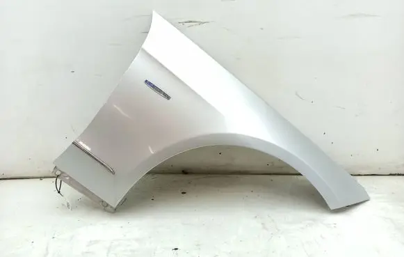 Mercedes-Benz E W212 Fender A2128810201