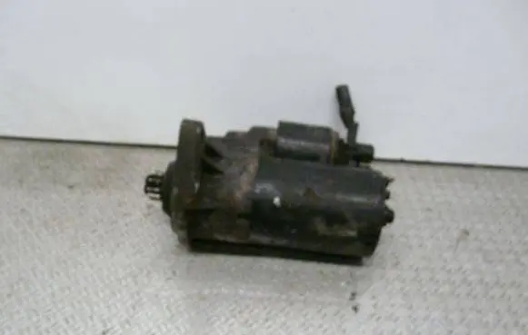 Audi A3 S3 8L Starter motor 028309