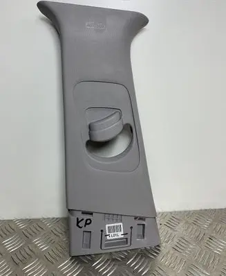 Hyundai Kona I (B) pillar trim (top)