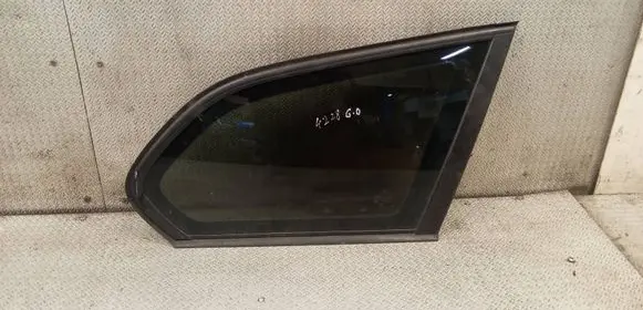 BMW 3 E90 E91 Rear side window 