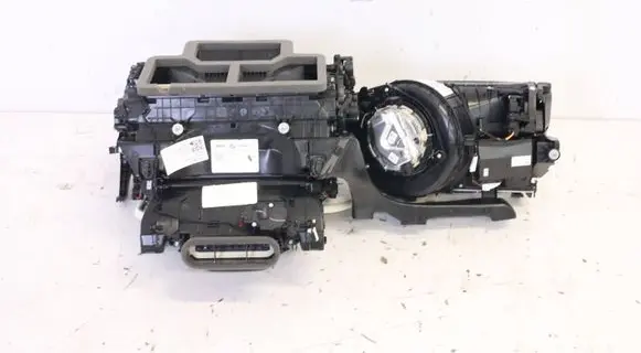 BMW X3 G01 Interior heater climate box assembly 5476902794